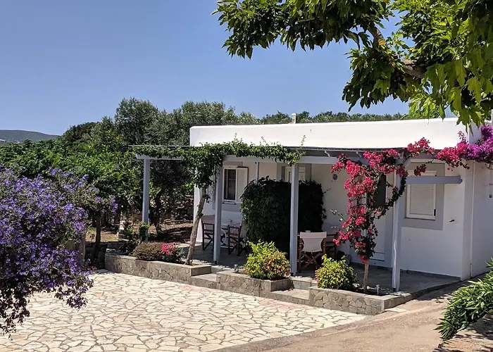 Vikentios Apartman *